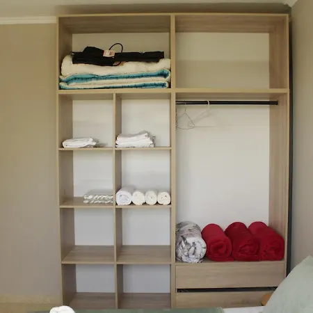 House, Qerret Appartement *